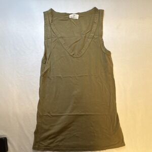 t.la Olive Sleeveless Scoop Neck Tank Top Women's Size M